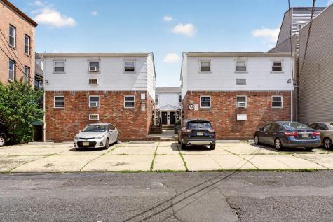 42 Lienau Place Jersey City NJ 07306
