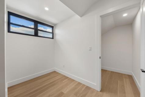 166 Hancock Avenue Jersey City NJ 07307
