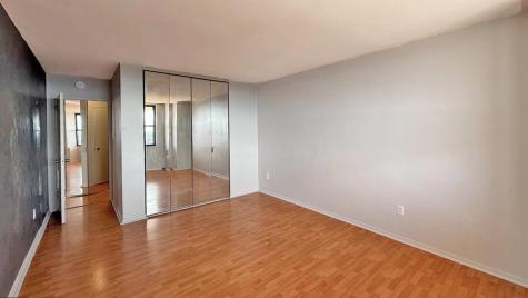 380 Mountain Road Union City NJ 07087