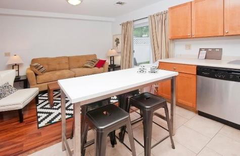 712 23rd Street Union City NJ 07087
