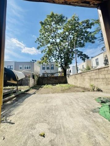 411 Woodlawn Avenue Jersey City NJ 07305