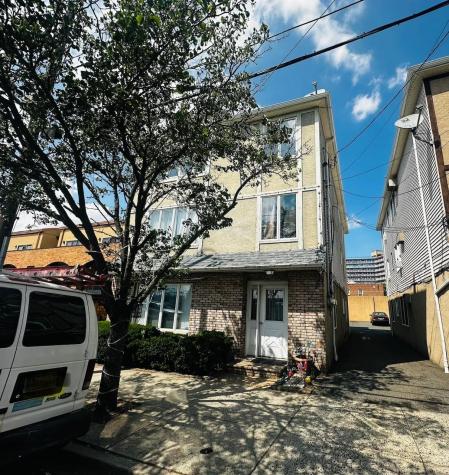 173 West 21st Street Bayonne NJ 07002