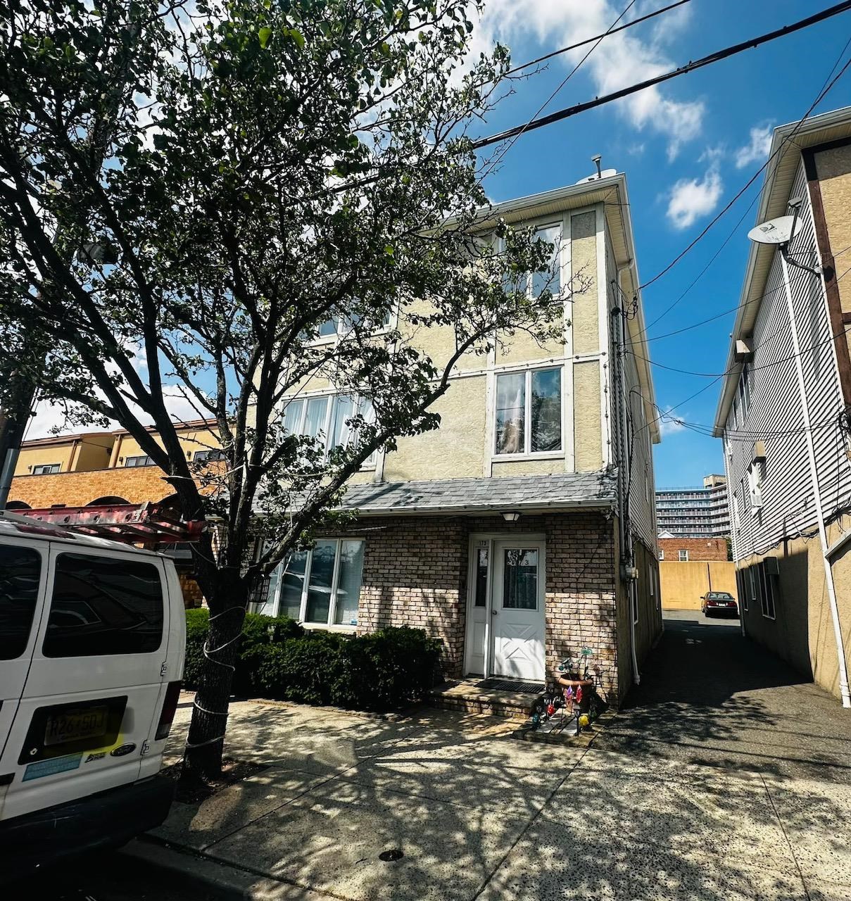 173 West 21st Street Bayonne NJ 07002