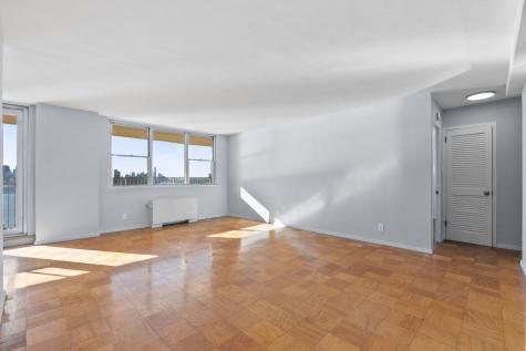 6040 Boulevard East West New York NJ 07093