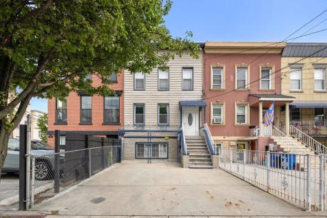 518 New York Avenue Union City NJ 07087