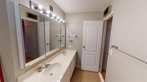 408 Harmon Cove Tower Secaucus NJ 07094