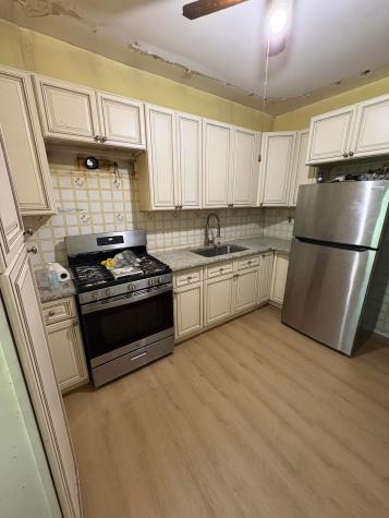 221 Jewett Avenue Jersey City NJ 07304