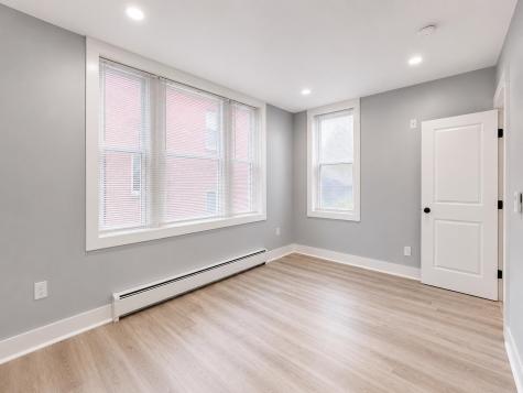52 Tonnelle Avenue Jersey City NJ 07306