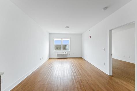 429 Bergen Avenue Jersey City NJ 07304