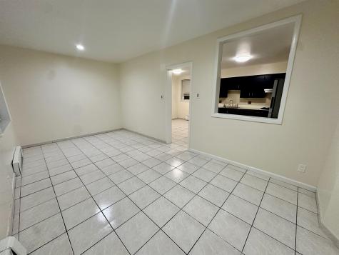 6708 Newkirk Avenue North Bergen NJ 07047-3719