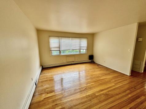 33 West 56th Street Bayonne NJ 07002