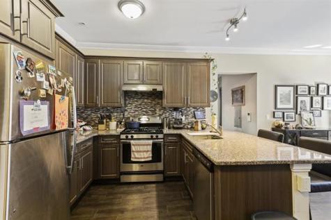 3611 Park Avenue Union City NJ 07087