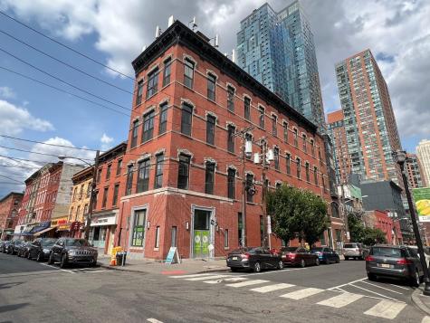 338 Grove Street Jersey City NJ 07302