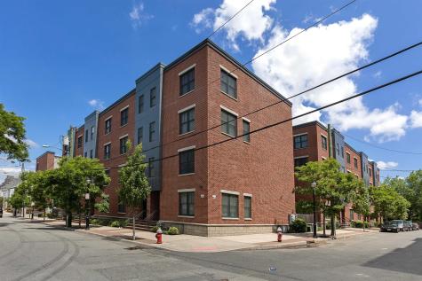 439-1 Whiton Street Jersey City NJ 07304