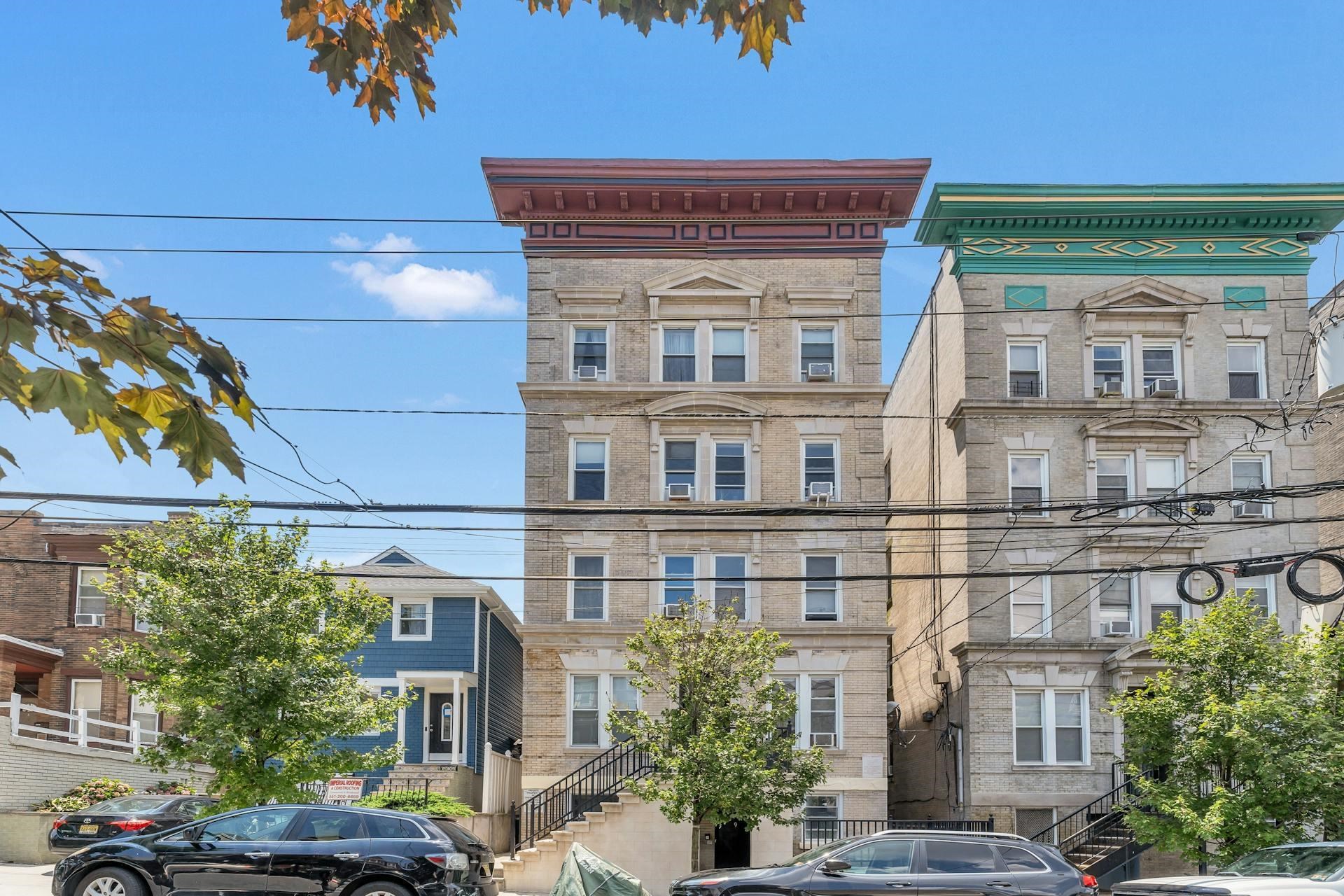 47 47th Street Weehawken NJ 07086