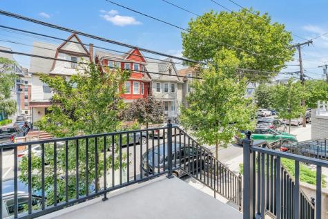 47 47th Street Weehawken NJ 07086