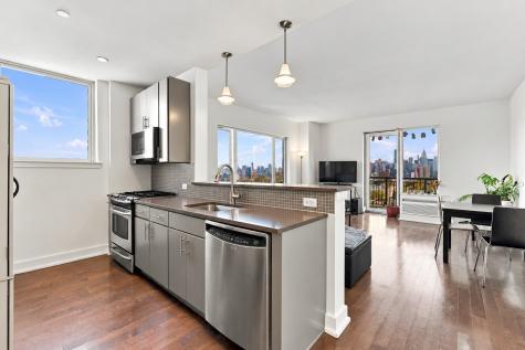 3312 Hudson Avenue Union City NJ 07087