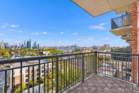 3312 Hudson Avenue Union City NJ 07087