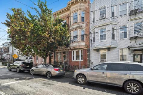 27 Thorne Street Jersey City NJ 07307