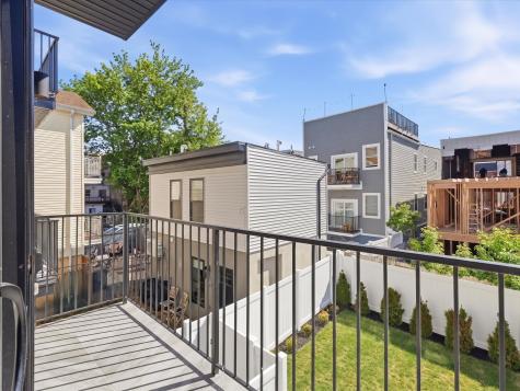 15 Manhattan Avenue Jersey City NJ 07307