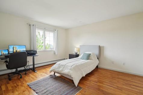 75 Myrtle Avenue Edgewater NJ 07020
