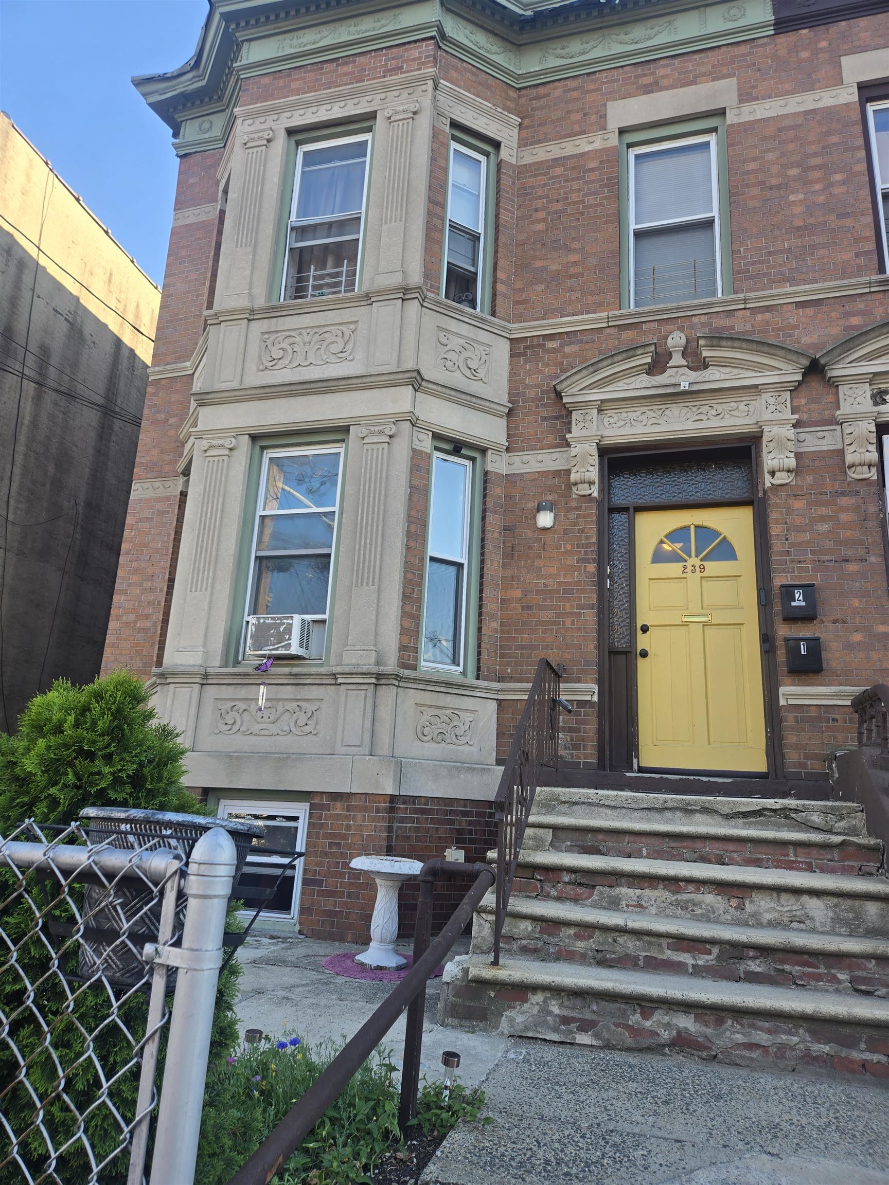 239 Fulton Avenue Jersey City NJ 07305-2209