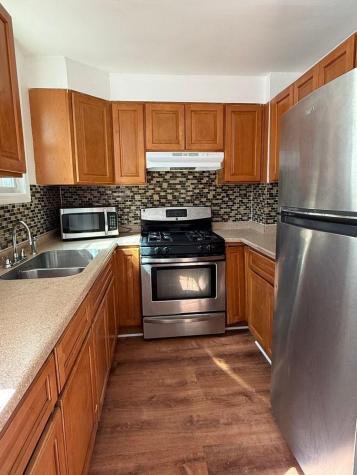 85 Kearney Avenue Jersey City NJ 07305