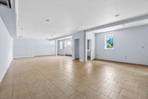 310 Centre Avenue Secaucus NJ 07094