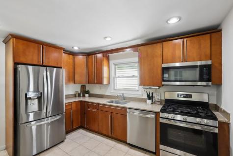 310 Centre Avenue Secaucus NJ 07094