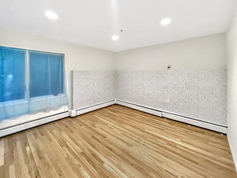 8913 Riverside Place North Bergen NJ 07047