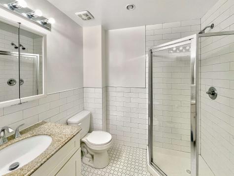 8913 Riverside Place North Bergen NJ 07047