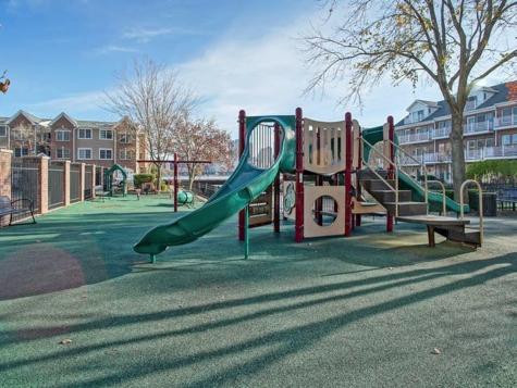 14 Lydia Drive Guttenberg NJ 07093