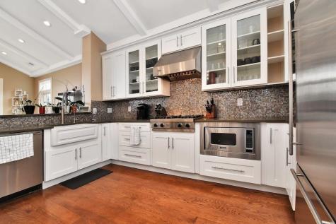 14 Lydia Drive Guttenberg NJ 07093