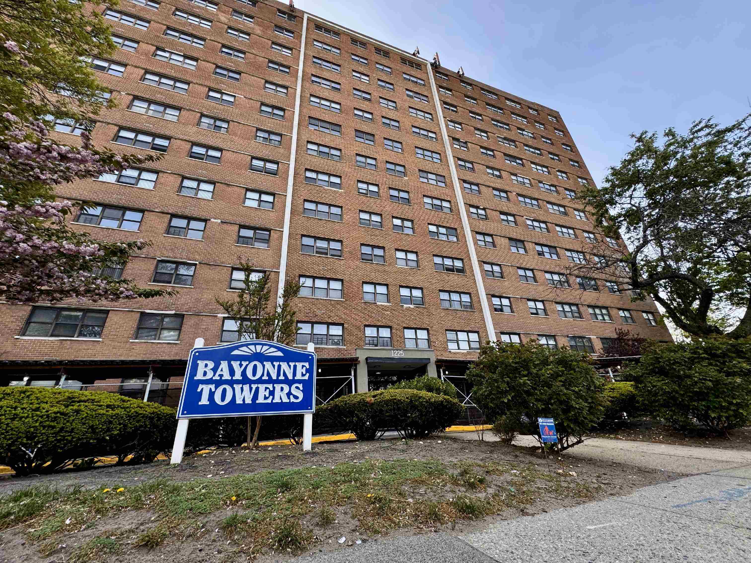 1225 Kennedy Boulevard Bayonne NJ 07002