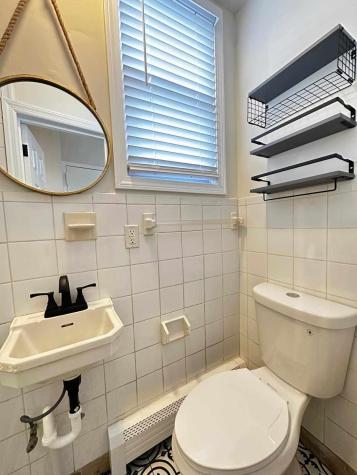226 70th Street Guttenberg NJ 07093-3447