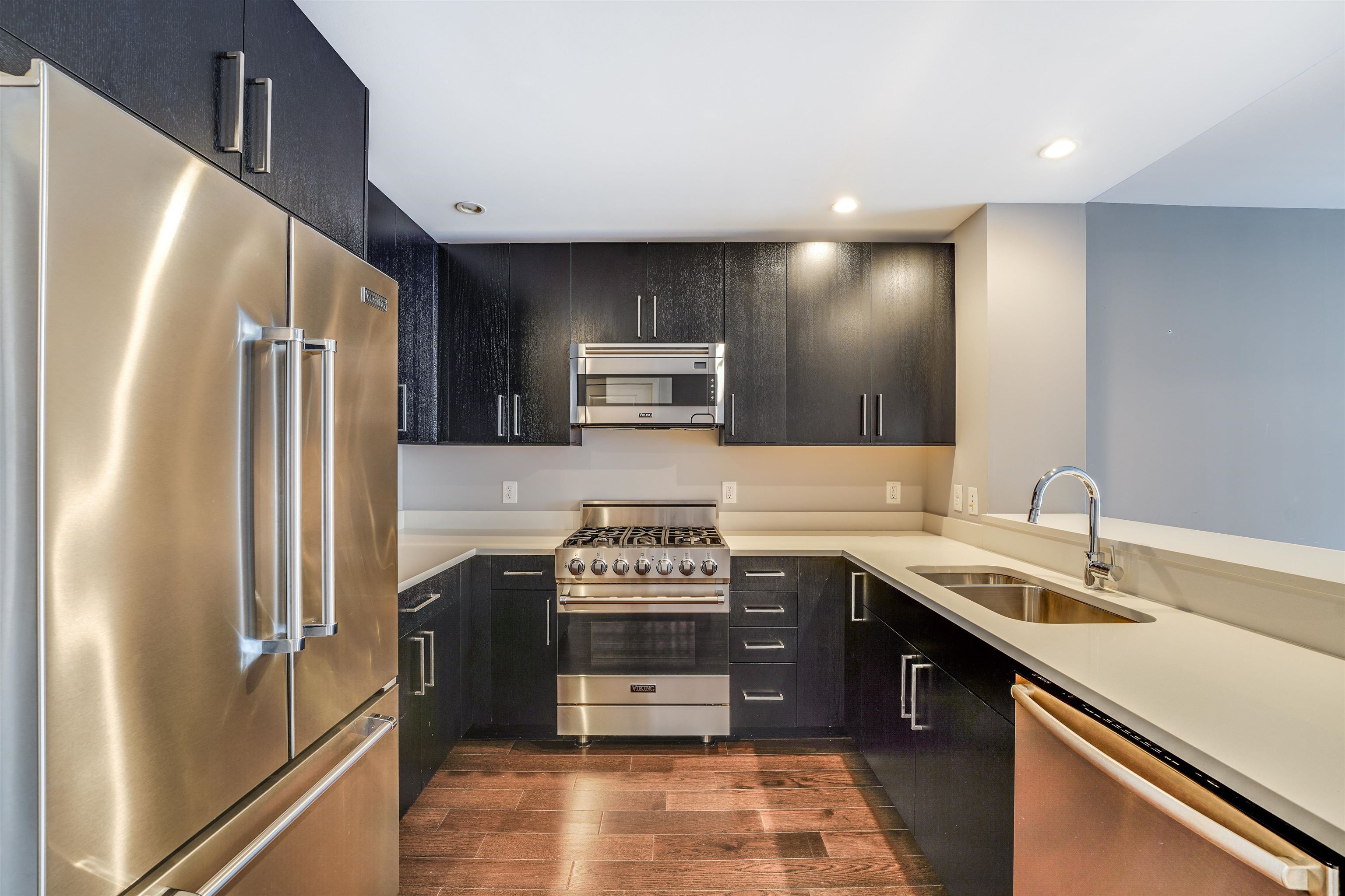 1100 Maxwell Lane Hoboken NJ 07030