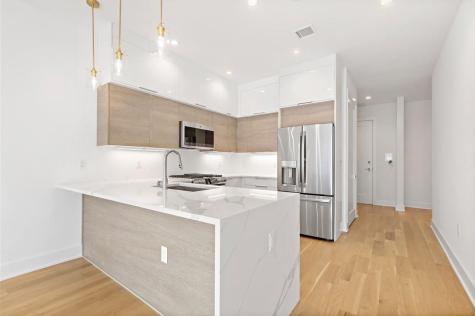 6025 Boulevard East West New York NJ 07093
