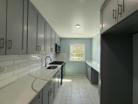 42 Briarwood Road Jersey City NJ 07305