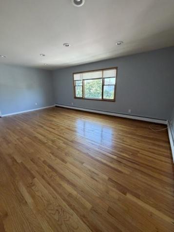 17 Acorn Drive Secaucus NJ 07094