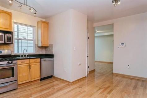320 6th Street Union City NJ 07087