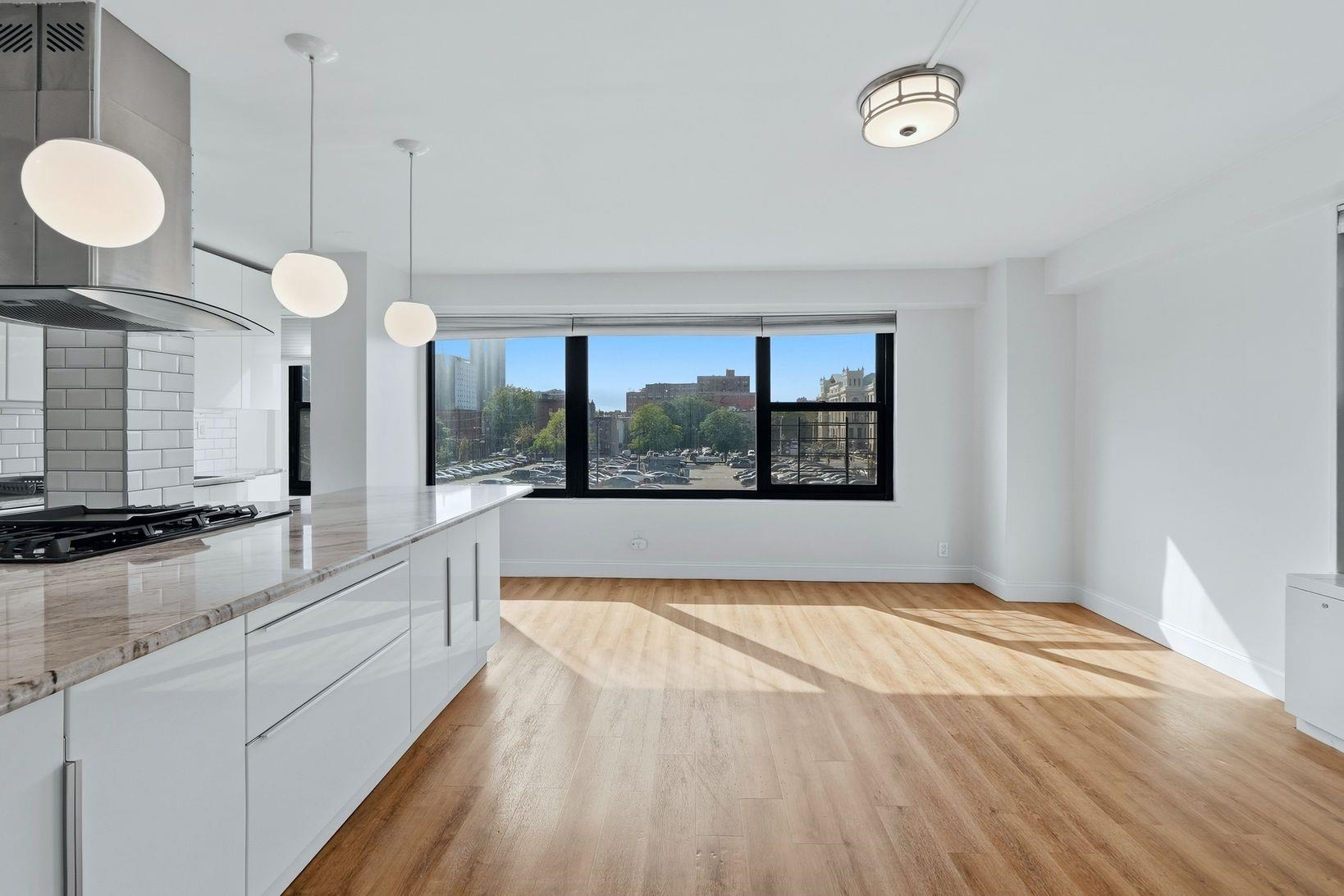 135 Montgomery Street Jersey City NJ 07032