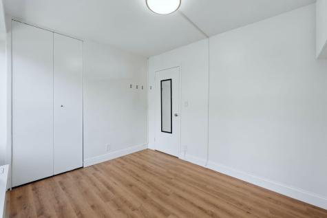 135 Montgomery Street Jersey City NJ 07032