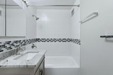 135 Montgomery Street Jersey City NJ 07032
