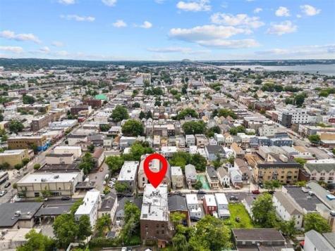 21 West 20th Street Bayonne NJ 07002