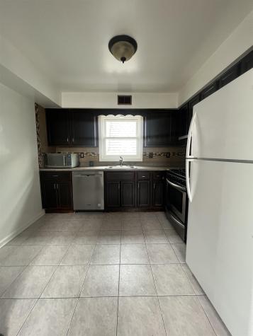 92 West 21st Street Bayonne NJ 07002