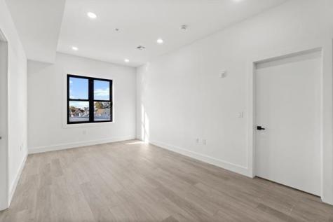 425 Avenue C Bayonne NJ 07002