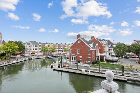 205 Shearwater Court West Jersey City NJ 07305