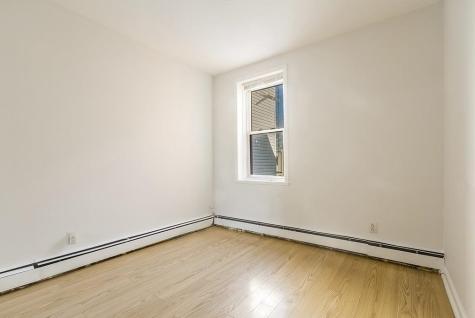 156 Boyd Avenue Jersey City NJ 07304