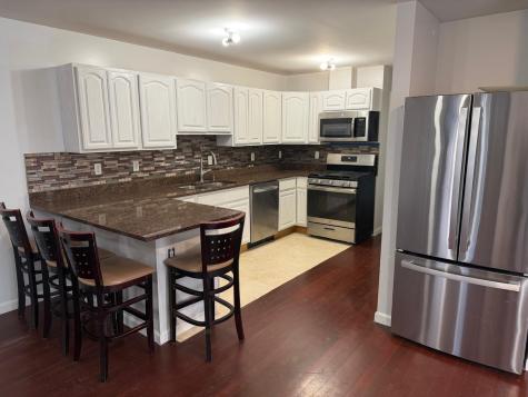 183 Hutton Street Jersey City NJ 07307