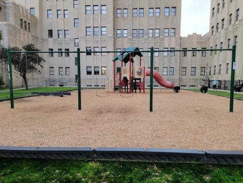 4 Beacon Way Jersey City NJ 07304
